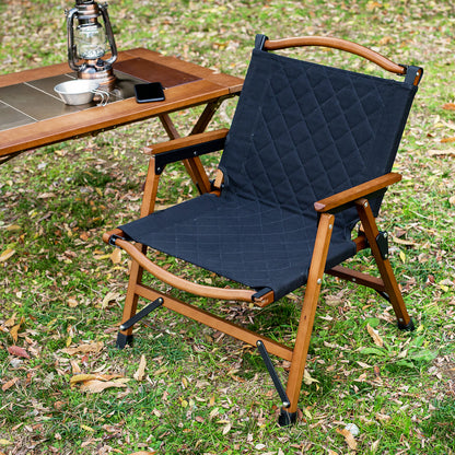 ウッドフレームチェア　キルティング