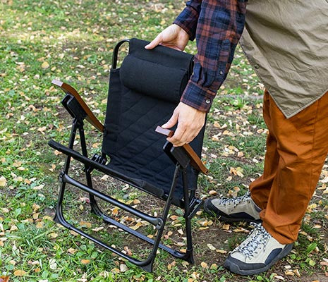 組み立て方法は開くだけ