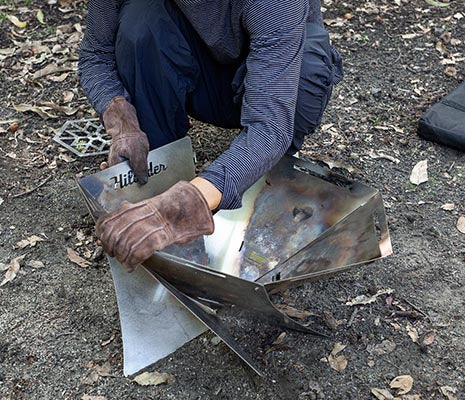 組み立て方法はシンプルで簡単