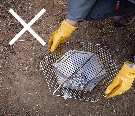 通常サイズの「六花」専用オプション（梯形五徳、専用ステンレス網）はサイズが異なるため本製品にはご使用いただけません