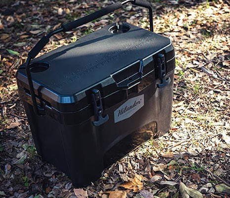 さらなる保冷力を求めた真空断熱パネル採用モデル